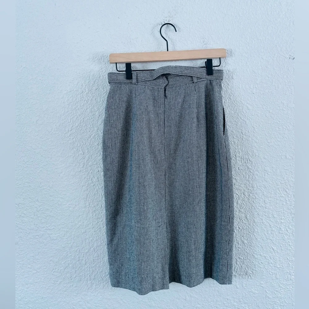Lord & Taylor darling skirt